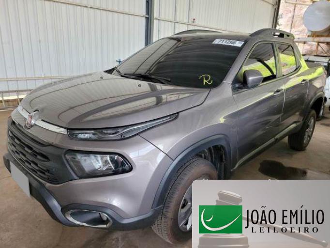 FIAT TORO 21/21