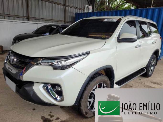 TOYOTA HILUX SW4 20/21