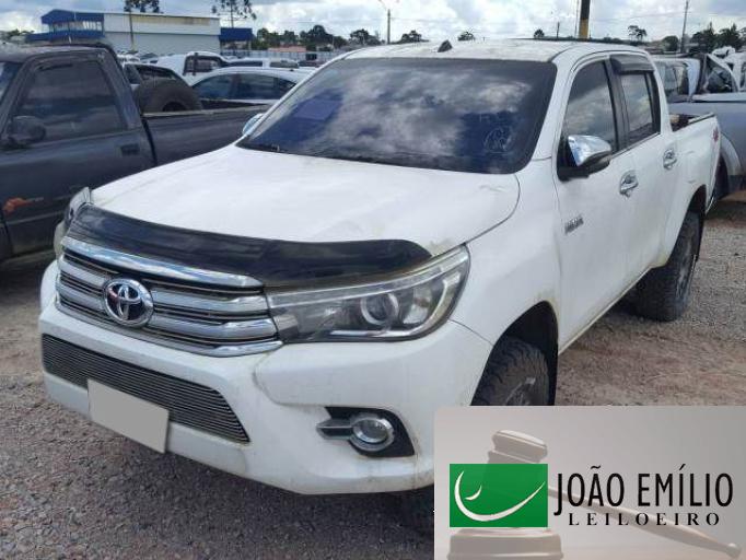 TOYOTA HILUX CD 16/16