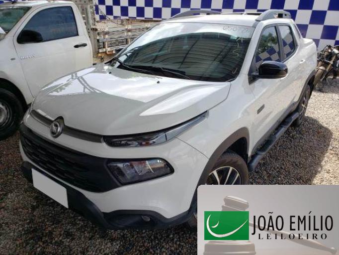 FIAT TORO 21/21